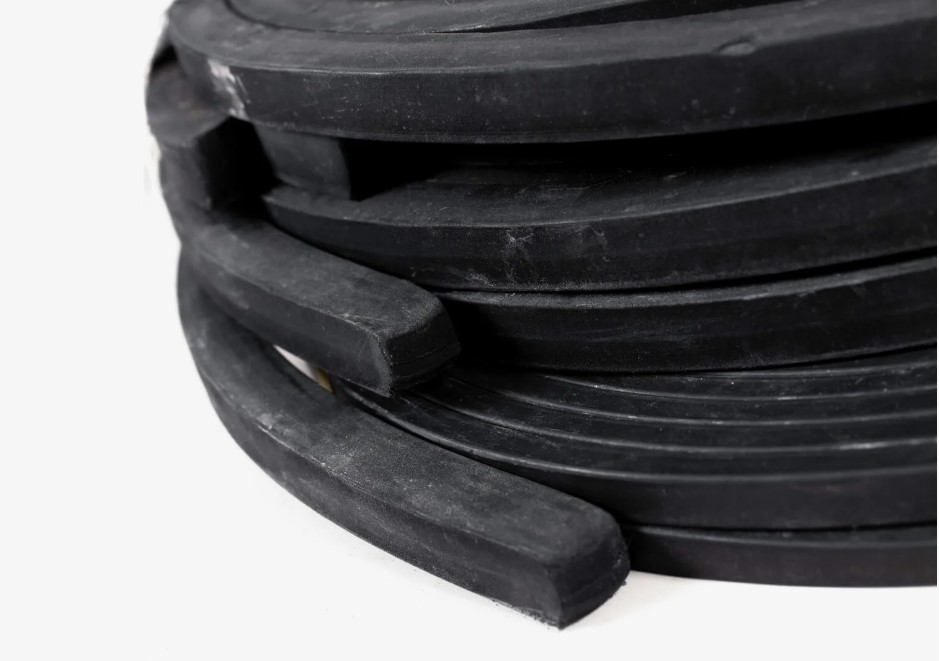 Шнур резиновый 6,3*8 мм 1-3С ГОСТ 6467-79