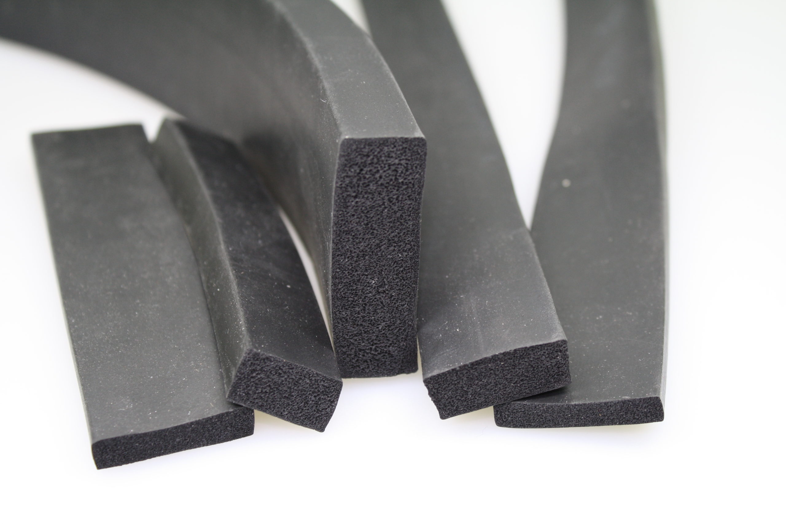 Шнур пористый 10*12 мм ГОСТ 19177-81